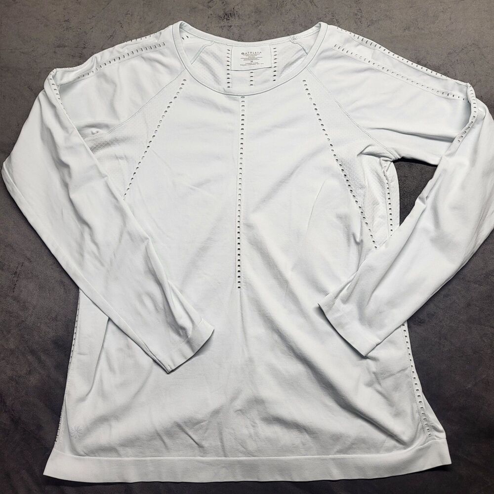 Women's Athleta Nylon Top Long Sleeve Perforated Ice Blue MED Athlesiure